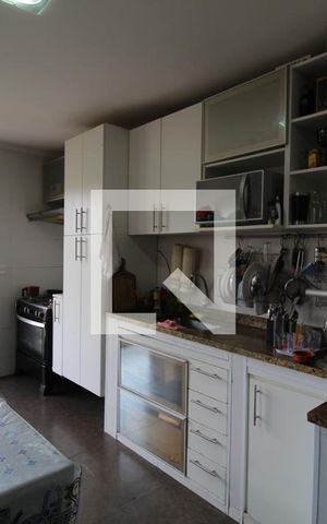 Casa à venda com 328m², 4 quartos e sem vagaCozinha