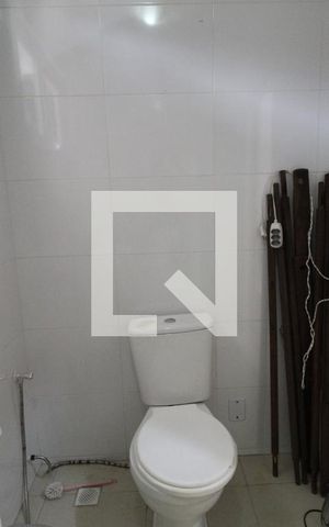 Casa à venda com 328m², 4 quartos e sem vagaBanheiro da suíte 3