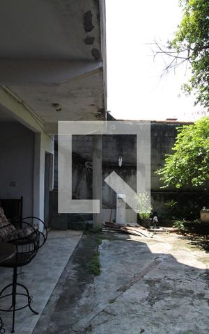 Casa à venda com 328m², 4 quartos e sem vagaÁrea comum