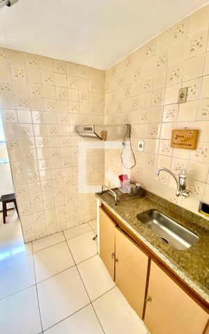 Apartamento à venda com 60m², 2 quartos e sem vaga Apartamento à venda com 60m², 2 quartos e sem vagaCOZINHA