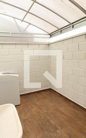 Apartamento para alugar com 55m², 2 quartos e 1 vagaÁrea de Serviço