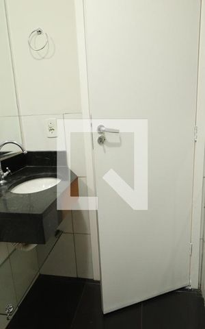 Apartamento para alugar com 55m², 2 quartos e 1 vagaBanheiro Social