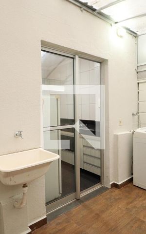Apartamento para alugar com 55m², 2 quartos e 1 vagaÁrea de Serviço