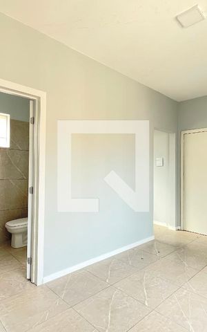 Studio à venda com 24m², 1 quarto e sem vaga Studio à venda com 24m², 1 quarto e sem vagaSala/quarto