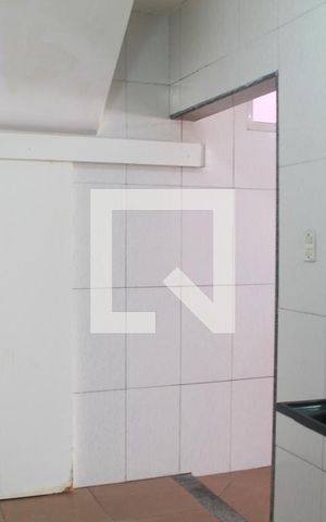 Casa de condomínio para alugar com 130m², 3 quartos e 1 vagaÁrea de Serviço