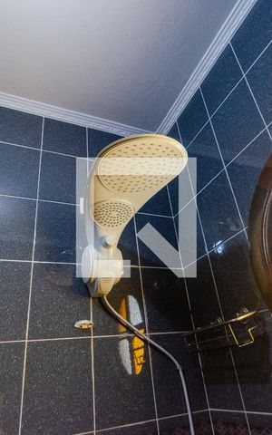 Casa à venda com 220m², 3 quartos e 4 vagas Casa à venda com 220m², 3 quartos e 4 vagasBanheiro 1
