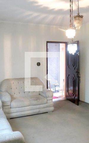 Casa para alugar com 280m², 3 quartos e 4 vagasSala