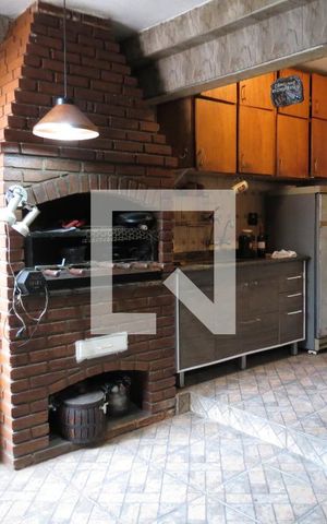 Casa para alugar com 280m², 3 quartos e 4 vagasQuintal 1 - Churrasqueira