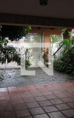 Casa para alugar com 280m², 3 quartos e 4 vagasGaragem