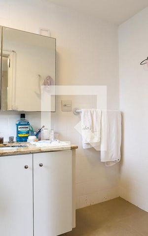 Apartamento para alugar com 170m², 3 quartos e 3 vagas Apartamento para alugar com 170m², 3 quartos e 3 vagasBanheiro da Suíte 1