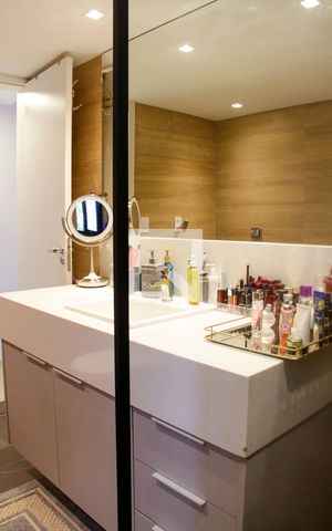 Casa à venda com 400m², 4 quartos e 3 vagas Casa à venda com 400m², 4 quartos e 3 vagasBanheiro Quarto 4 suíte