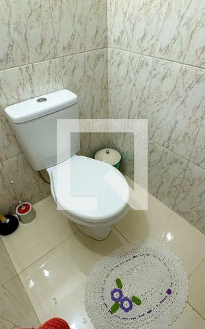 Casa à venda com 163m², 3 quartos e 2 vagas Casa à venda com 163m², 3 quartos e 2 vagasBanheiro de serviço