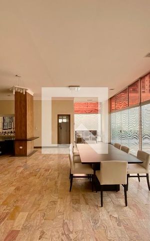 Apartamento à venda com 200m², 4 quartos e 5 vagas Apartamento à venda com 200m², 4 quartos e 5 vagasSalão de Festas