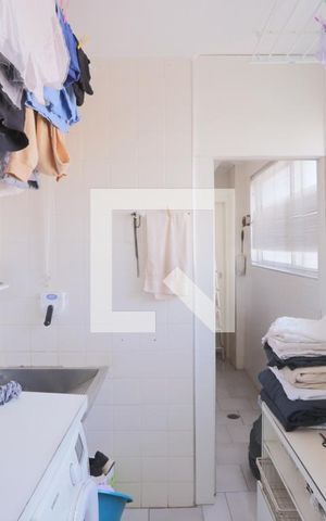 Apartamento à venda com 200m², 4 quartos e 5 vagas Apartamento à venda com 200m², 4 quartos e 5 vagasLavanderia
