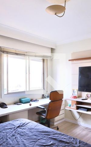 Apartamento à venda com 200m², 4 quartos e 5 vagas Apartamento à venda com 200m², 4 quartos e 5 vagasQuarto 3