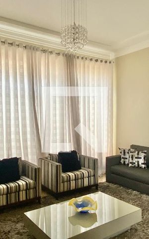 Apartamento à venda com 200m², 4 quartos e 5 vagas Apartamento à venda com 200m², 4 quartos e 5 vagasÁrea comum