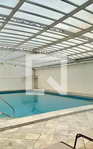 Apartamento à venda com 200m², 4 quartos e 5 vagas Apartamento à venda com 200m², 4 quartos e 5 vagasPiscina