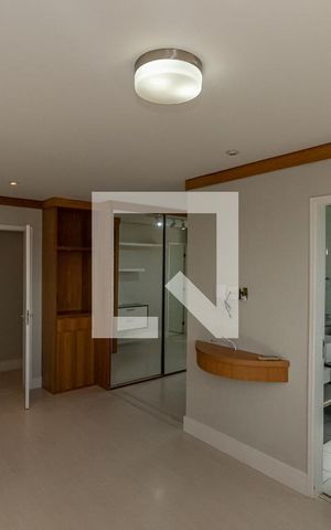 Apartamento à venda com 260m², 3 quartos e 4 vagas Apartamento à venda com 260m², 3 quartos e 4 vagasSuite 1