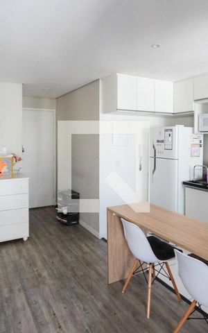 Studio à venda com 35m², 1 quarto e 1 vaga Studio à venda com 35m², 1 quarto e 1 vagaStudio