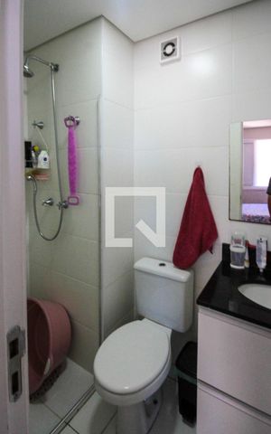 Studio à venda com 35m², 1 quarto e 1 vaga Studio à venda com 35m², 1 quarto e 1 vagaBanheiro