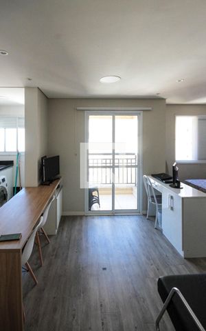 Studio à venda com 35m², 1 quarto e 1 vaga Studio à venda com 35m², 1 quarto e 1 vagaStudio