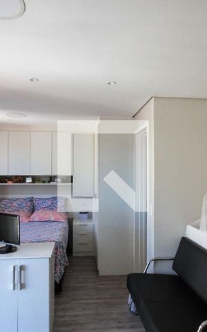 Studio à venda com 35m², 1 quarto e 1 vaga Studio à venda com 35m², 1 quarto e 1 vagaStudio