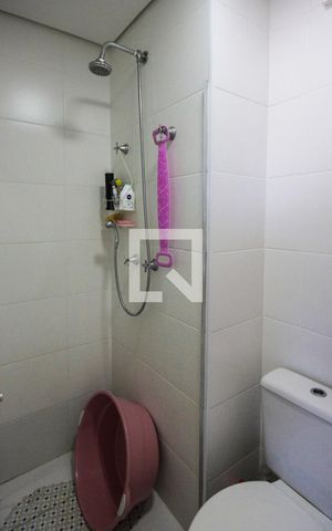 Studio à venda com 35m², 1 quarto e 1 vaga Studio à venda com 35m², 1 quarto e 1 vagaBanheiro