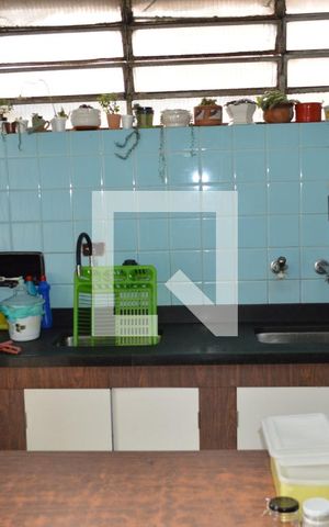 Casa à venda com 423m², 4 quartos e 6 vagasCozinha