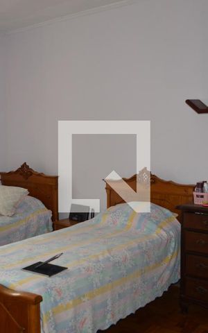 Casa à venda com 423m², 4 quartos e 6 vagasQuarto 1