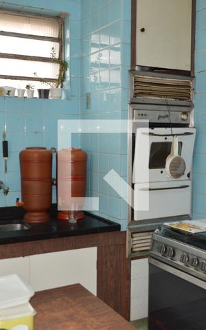 Casa à venda com 423m², 4 quartos e 6 vagasCozinha