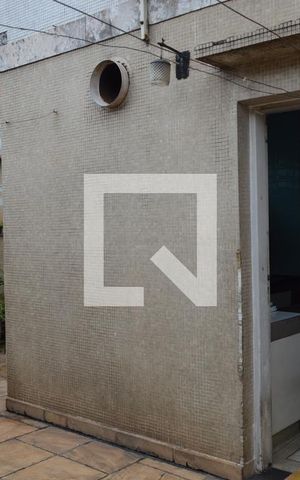 Casa à venda com 423m², 4 quartos e 6 vagasQuintal