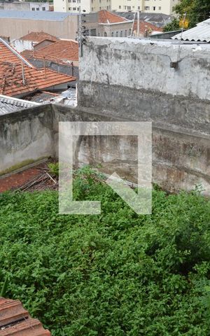 Casa à venda com 423m², 4 quartos e 6 vagasArea externa Fundos