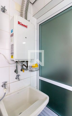 Apartamento à venda com 158m², 3 quartos e 4 vagas Apartamento à venda com 158m², 3 quartos e 4 vagasÁrea de Serviço