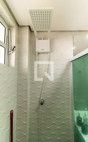 Apartamento para alugar com 100m², 2 quartos e sem vagaBanheiro