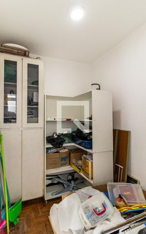 Apartamento para alugar com 100m², 2 quartos e sem vagaQuarto de Serviço