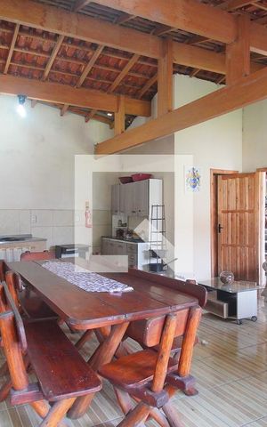 Casa à venda com 210m², 2 quartos e 4 vagas Casa à venda com 210m², 2 quartos e 4 vagasÁrea gourmet