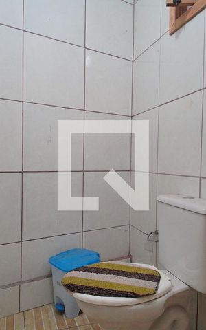 Casa à venda com 210m², 2 quartos e 4 vagas Casa à venda com 210m², 2 quartos e 4 vagasLavabo
