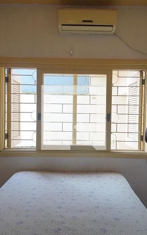Casa à venda com 210m², 2 quartos e 4 vagas Casa à venda com 210m², 2 quartos e 4 vagasQuarto 1