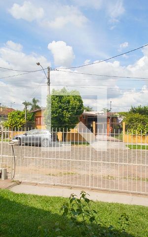 Casa à venda com 210m², 2 quartos e 4 vagas Casa à venda com 210m², 2 quartos e 4 vagasVista do Escritório
