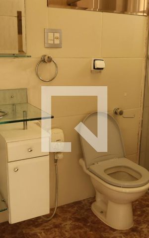 Apartamento à venda com 66m², 1 quarto e sem vagaBanheiro