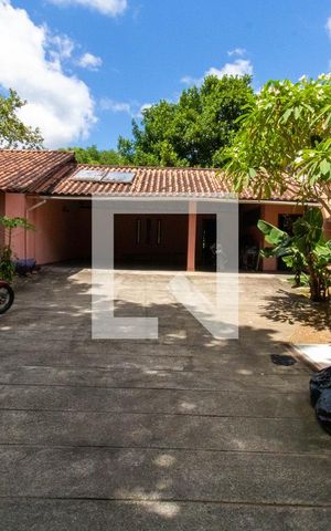 Casa à venda com 400m², 7 quartos e 5 vagasGaragem