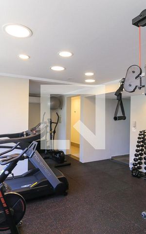 Apartamento à venda com 450m², 4 quartos e 5 vagas Apartamento à venda com 450m², 4 quartos e 5 vagasÁrea comum - Academia