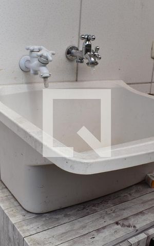 Casa de condomínio à venda com 50m², 2 quartos e 2 vagasÁrea de Serviço