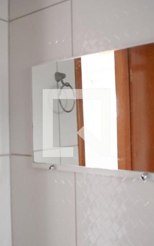Casa de condomínio à venda com 50m², 2 quartos e 2 vagasBanheiro