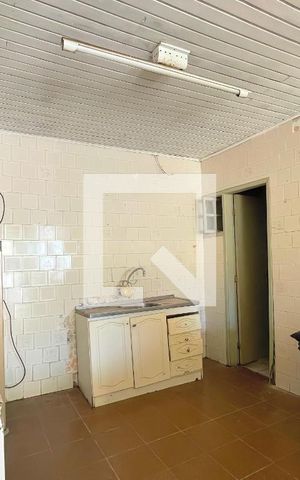 Casa à venda com 110m², 3 quartos e 7 vagas Casa à venda com 110m², 3 quartos e 7 vagasGaragem