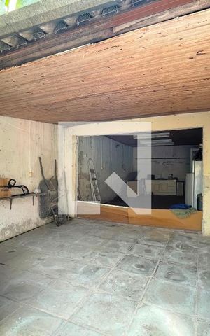 Casa à venda com 110m², 3 quartos e 7 vagas Casa à venda com 110m², 3 quartos e 7 vagasGaragem