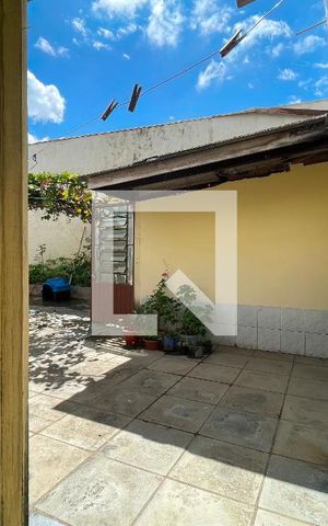 Casa à venda com 110m², 3 quartos e 7 vagas Casa à venda com 110m², 3 quartos e 7 vagasÁrea de Serviço