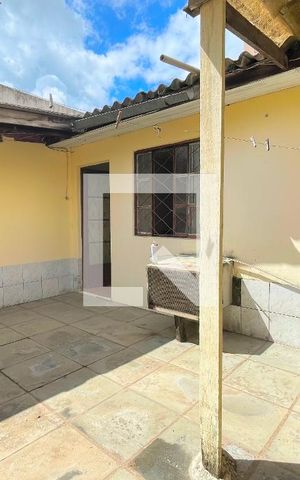 Casa à venda com 110m², 3 quartos e 7 vagas Casa à venda com 110m², 3 quartos e 7 vagasÁrea de Serviço