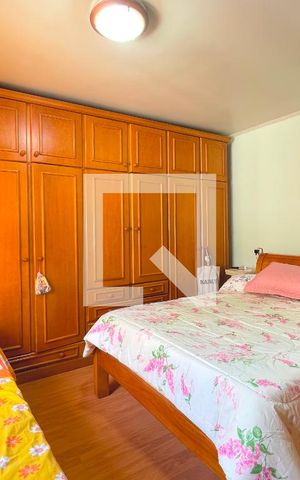 Casa à venda com 110m², 3 quartos e 7 vagas Casa à venda com 110m², 3 quartos e 7 vagasSuite