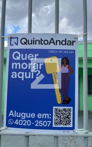 Casa para alugar com 150m², 3 quartos e 2 vagas Casa para alugar com 150m², 3 quartos e 2 vagasFachada